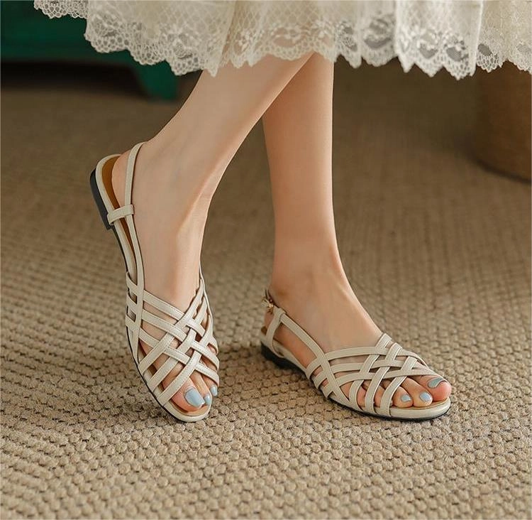 Simple Woven Soft Soled Hollow Peep-Toe Sandals Dynamic Flex Design Microfiber Interior