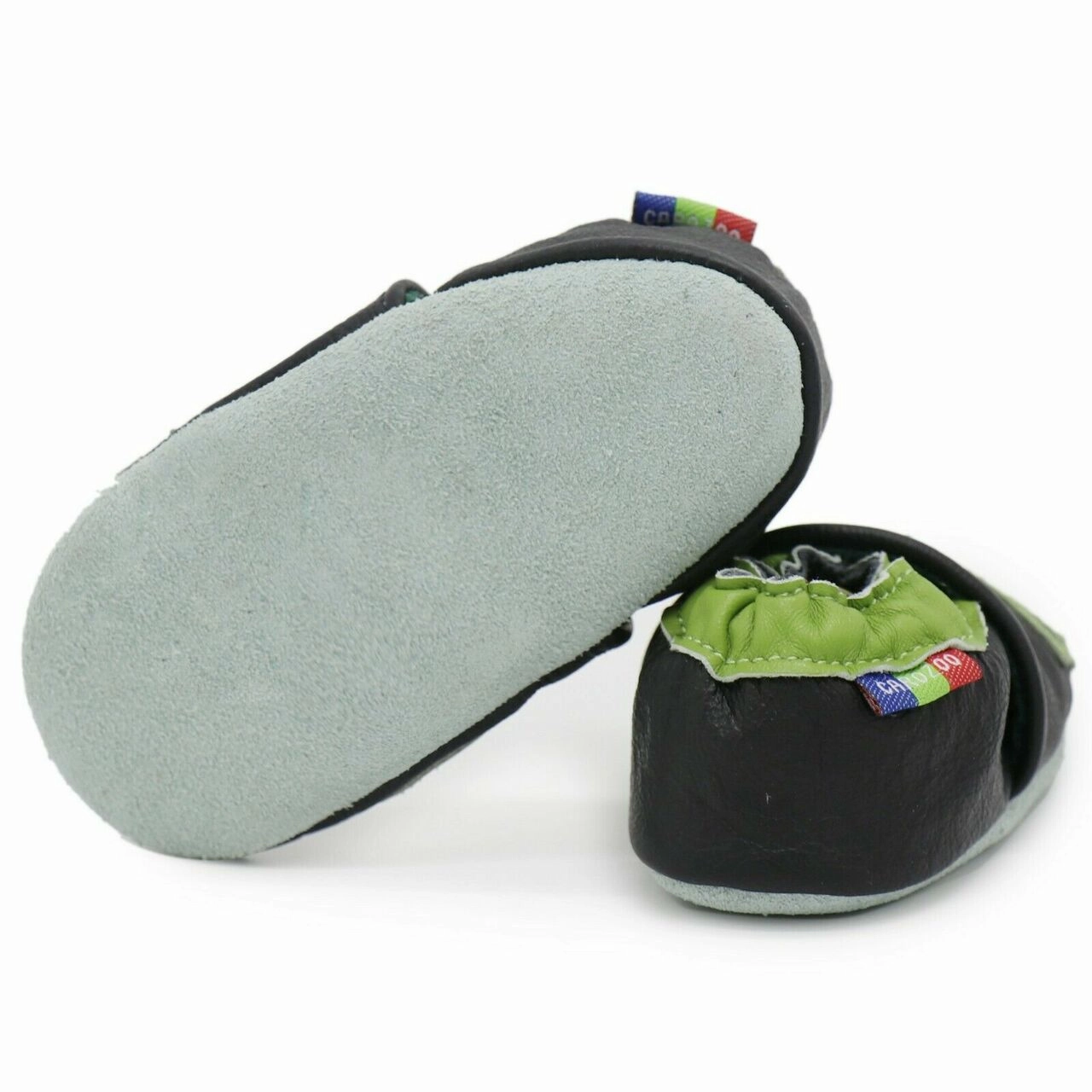 Flexible Soccer Black up to 8 Years Old