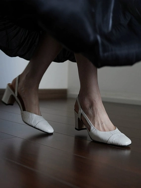 Elegant Sheepskin Leather Shallow Versatile Chunky Shoes windy - day shoes