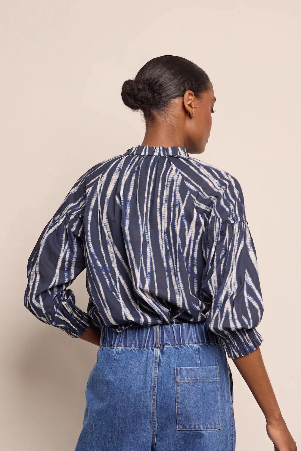 Breathable Lamination Dream Feel Aramis Top in Avalon Evening Blue