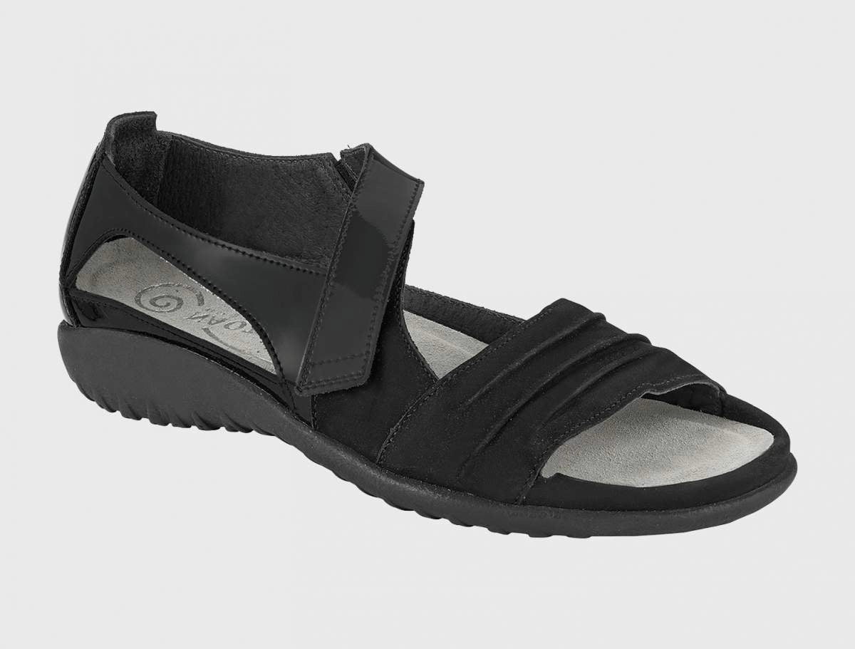 Naot Papaki Low Weight Foot-Friendly Design