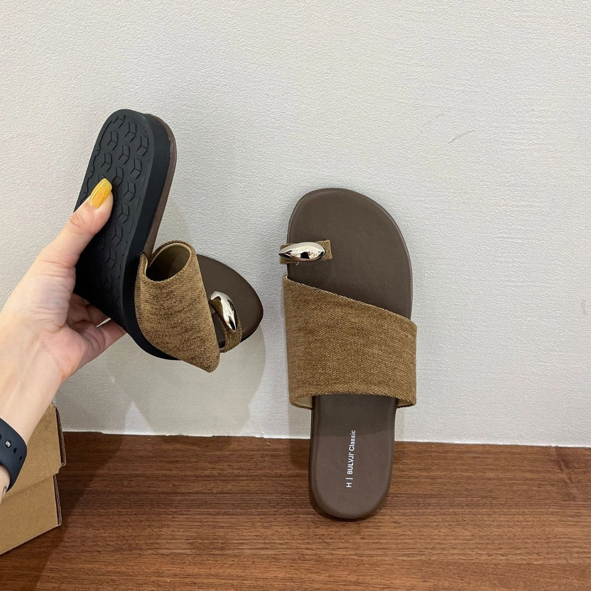 Summer Women PU Casual Versatile Flip-Flop Flat Slippers Adaptive Fit Technology office - specific functions