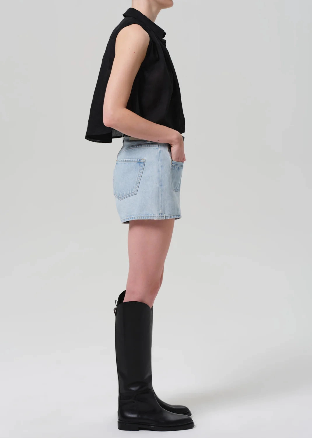 Marlow Welt Pocket Short in Skyscape Transitional Fashion