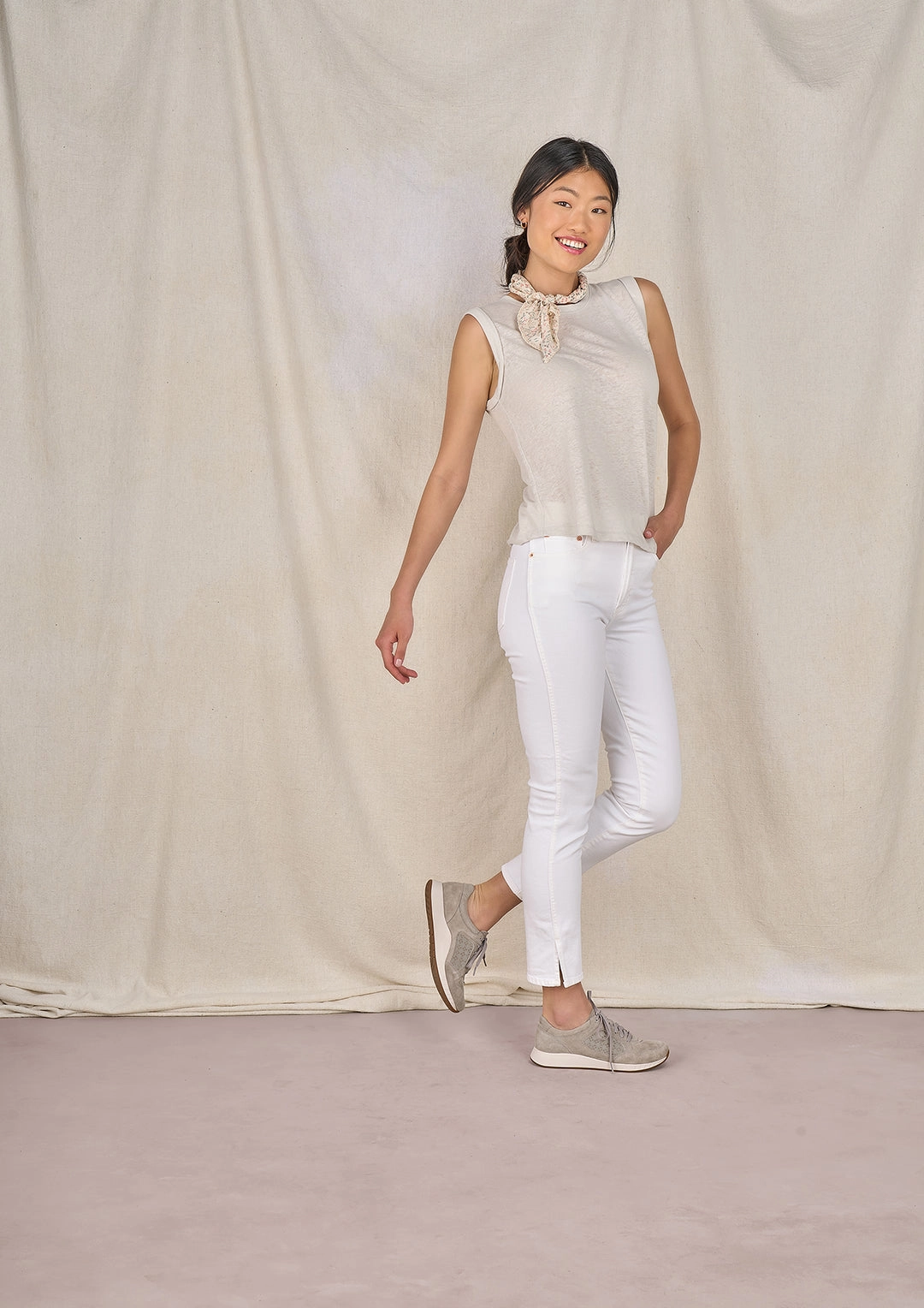 Adventure Activity DANSKO CATIE GREY