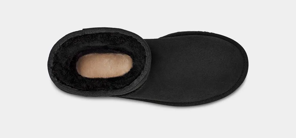 martial artists - specific features UGG CLASSIC SHORT II