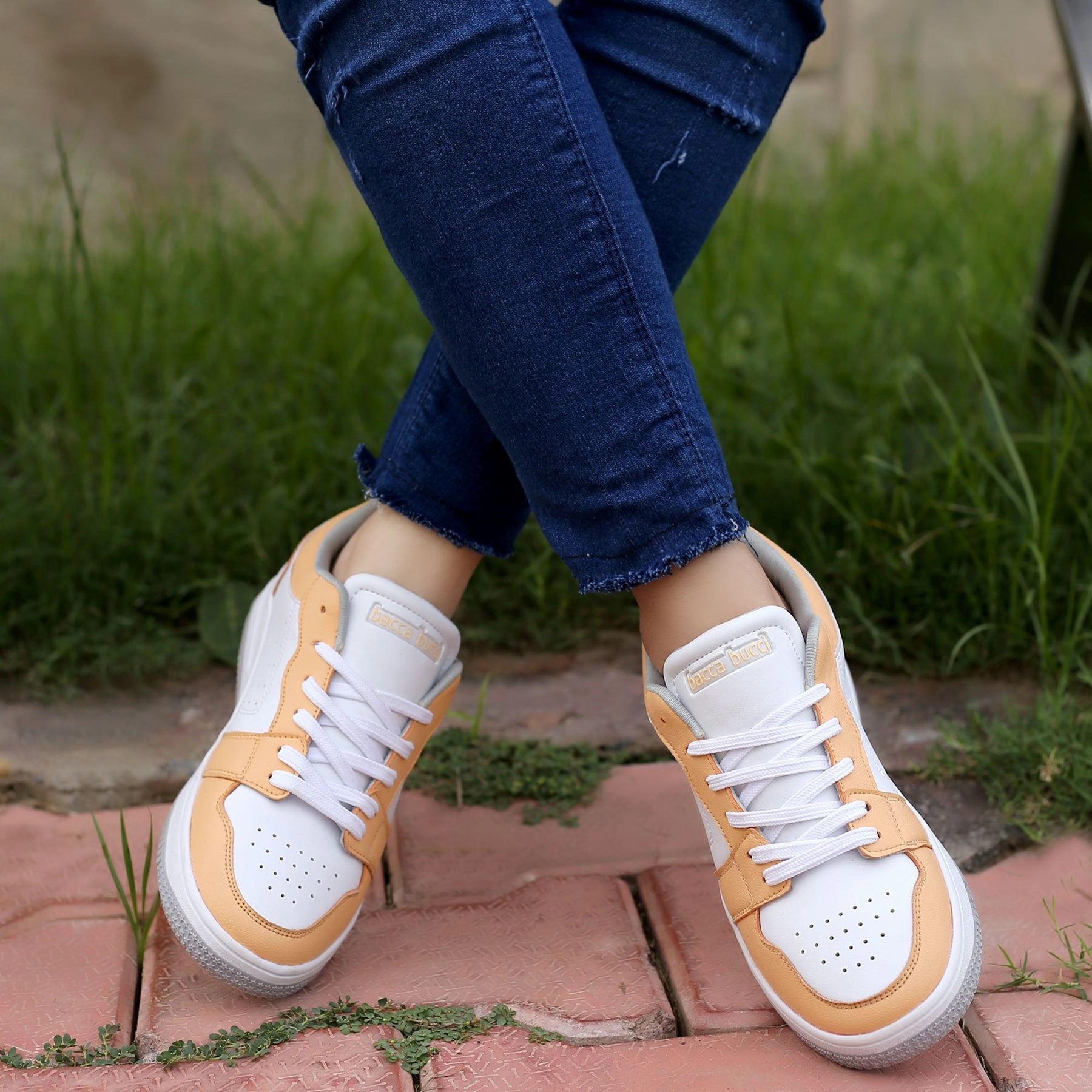 Secure fit Shock Absorbing Midlayer Bacca Bucci SOPHIA Low-top Flat Sole Sneakers For Women