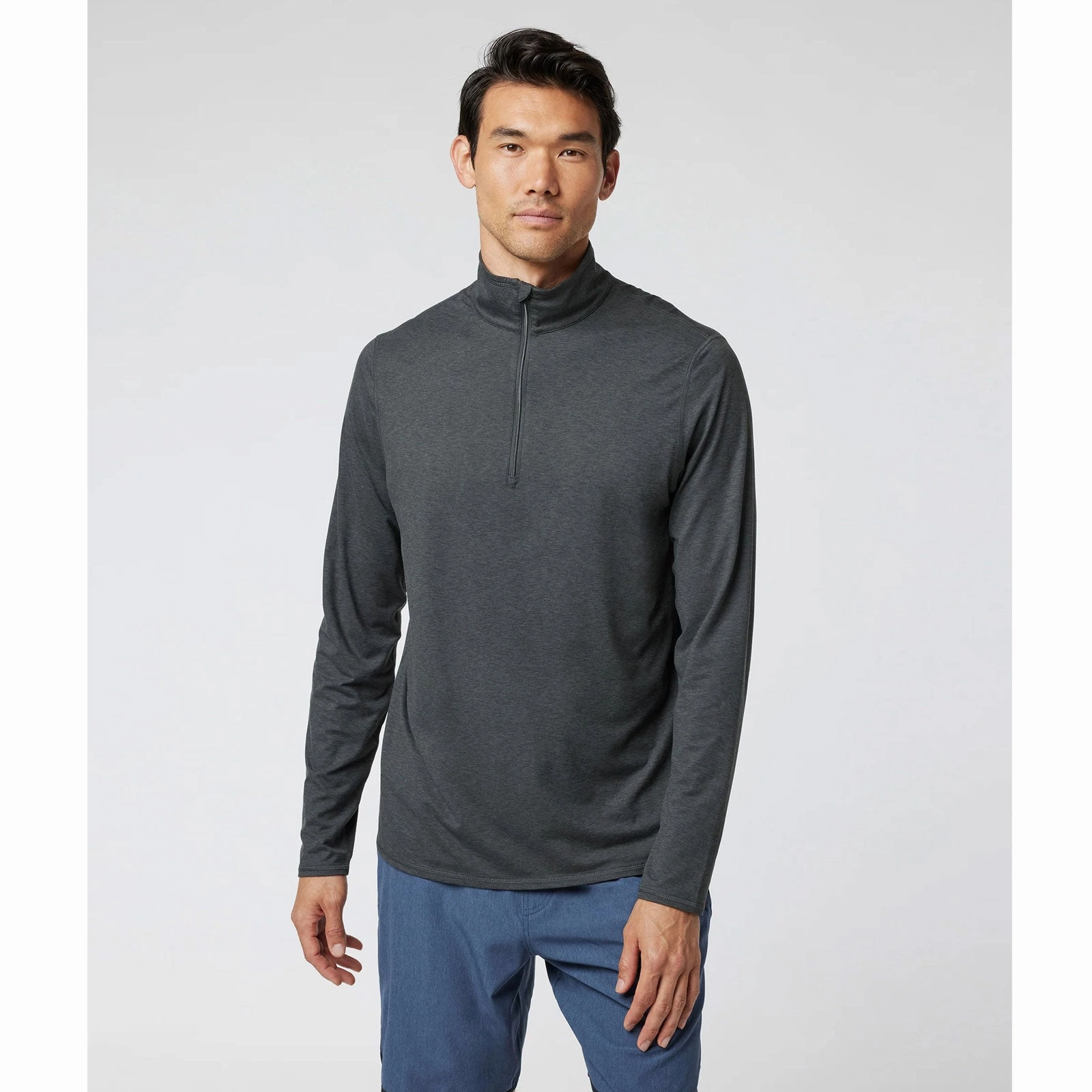 Vuori Ease Performance 1/2 Zip 2.0 Pullover (Men) - Charcoal Heather Beach Ease