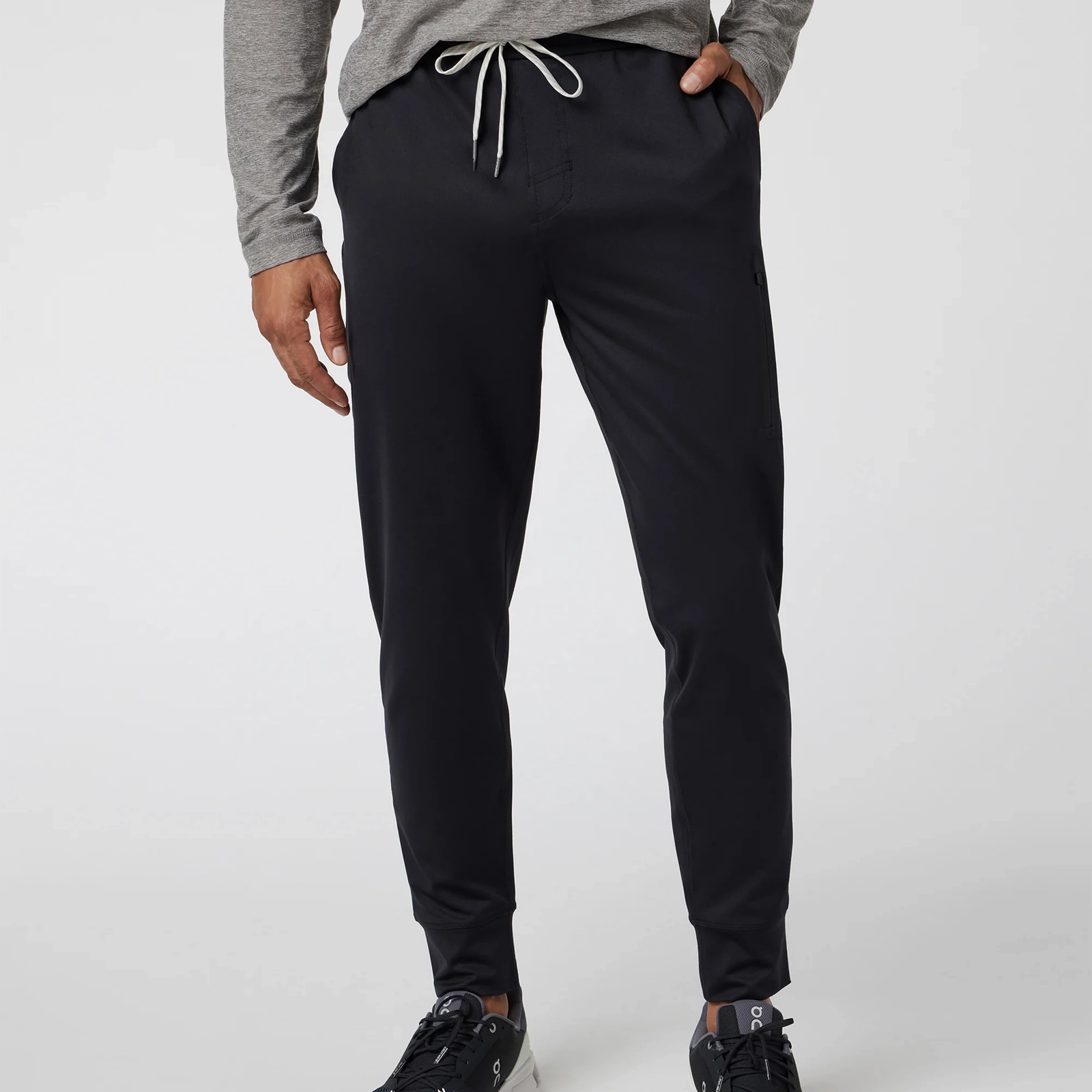 Vuori Sunday Performance Jogger 28" (Men) - Black slim fit Versatile Fashion