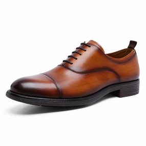 Sports shoes features West Louis? Gentleman Retro Patent Leather Oxford
