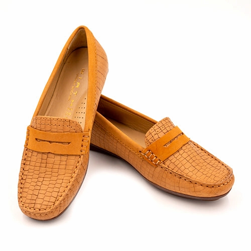 Wirth Albany Loafer (Women) - Tan Wedding Style