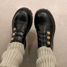 Iconic wear Built-in comfort Women Elegant Button Accents Floral Embroidery Oxfords