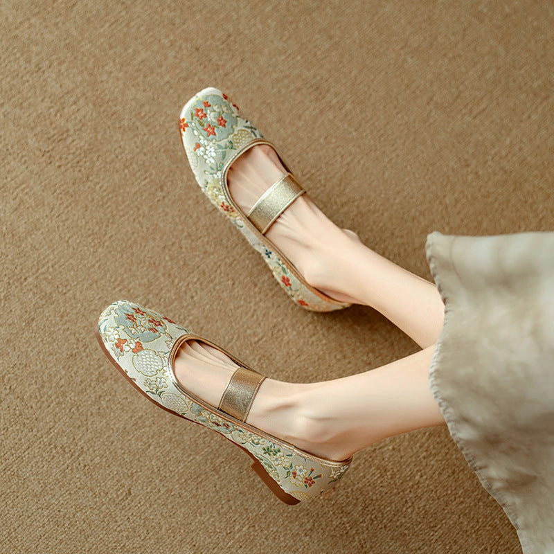 Outdoor shoes Special Occasion Women Ethnic Style Retro Handmade Embroidered Flat Ballet Shoes