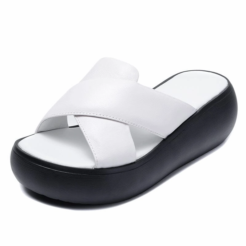 Fresh Look Women Summer Retro Leather Platform Casual Slippers