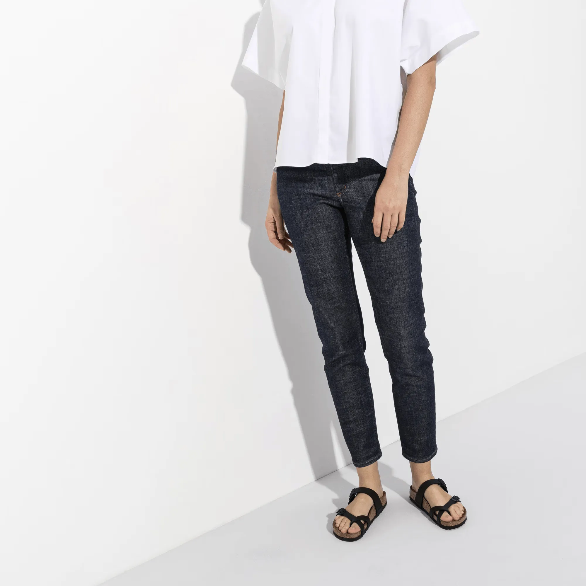 BIRKENSTOCK WOMENS MAYARI BIRKOFLOR - BLACK Maximum arch Iconic wear