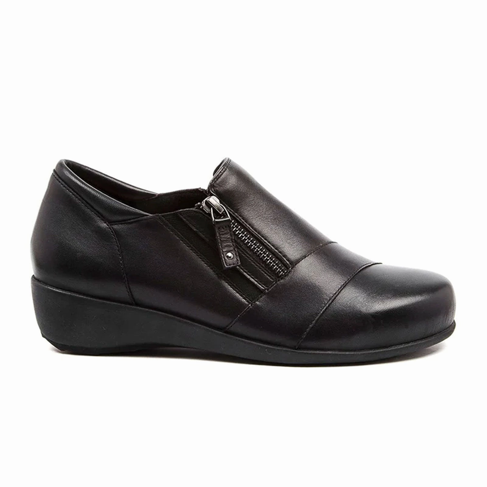 Ziera Sage Extra Wide Slip On (Women) - Black Leather Relaxed Fit Look